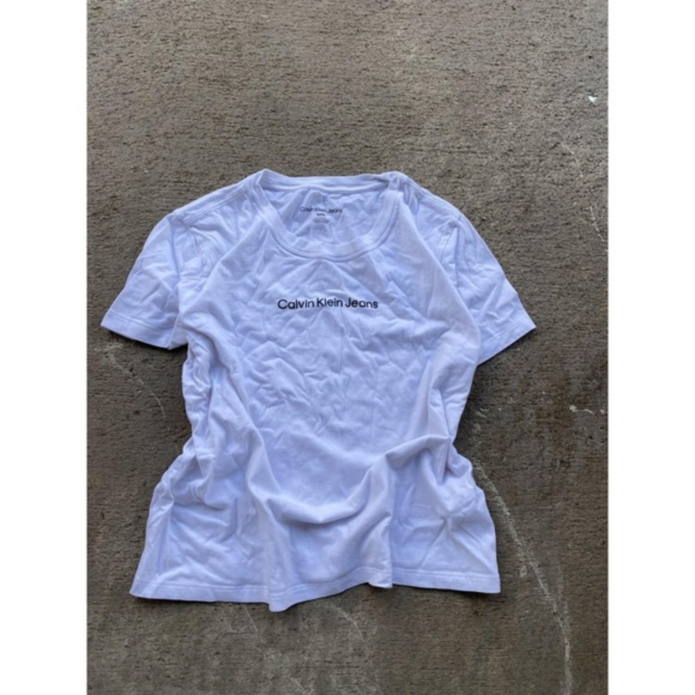 VTG Calvin Klein Jeans Shirt Womens Petite Large White Logo Graphic Tee Casual‎